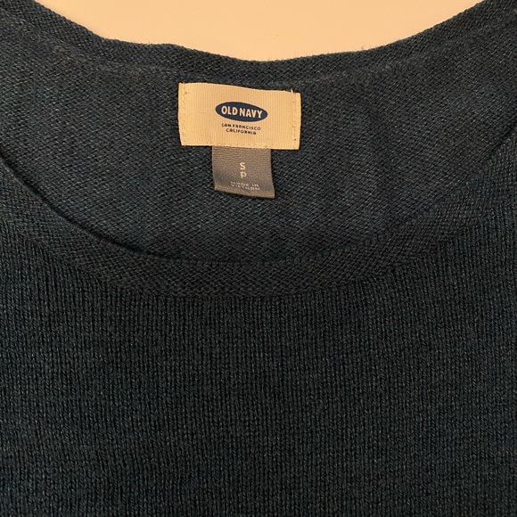 Women’s top - Picture 3 of 4